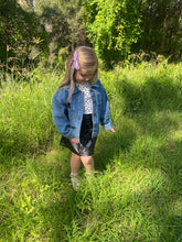 Load image into Gallery viewer, Amelia Jacket
